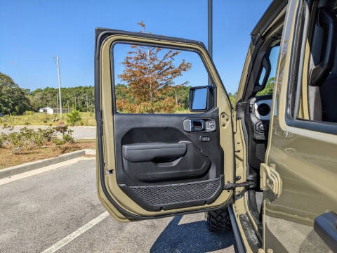 2025 Jeep Gladiator Willys