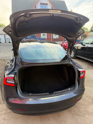 2020 Tesla Model 3 Long Range