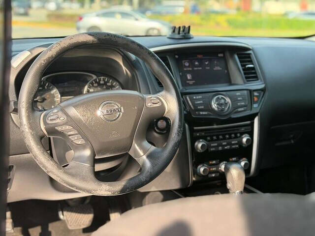 2017 Nissan Pathfinder S