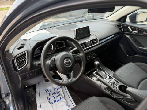 2016 Mazda MAZDA3 i Sport