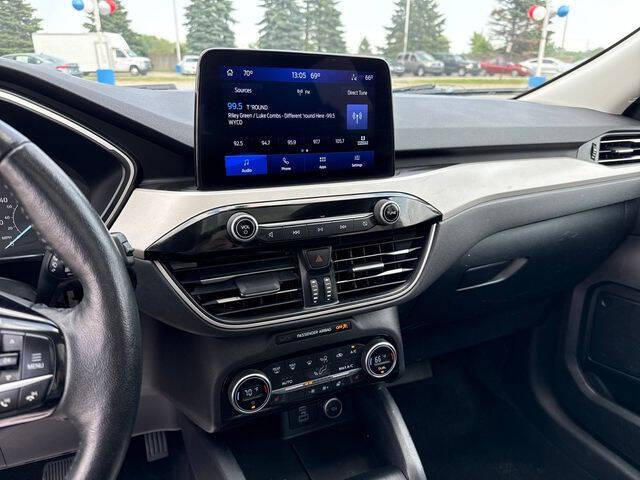 2021 Ford Escape SEL