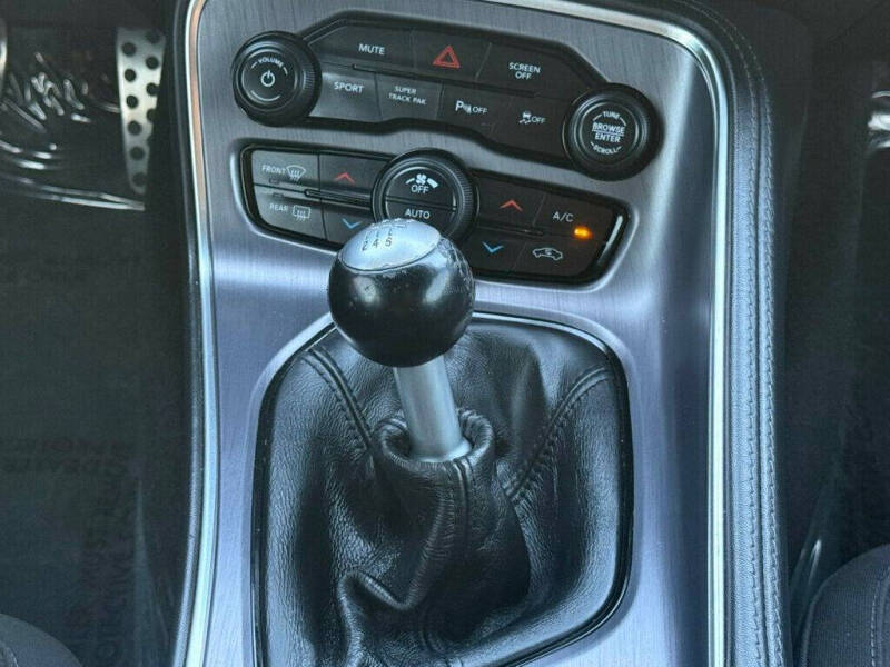 2017 Dodge Challenger