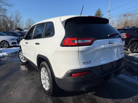 2014 Jeep Cherokee Sport