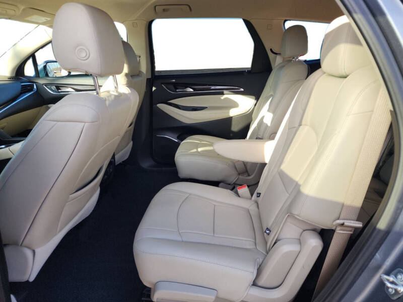 2021 Buick Enclave Essence