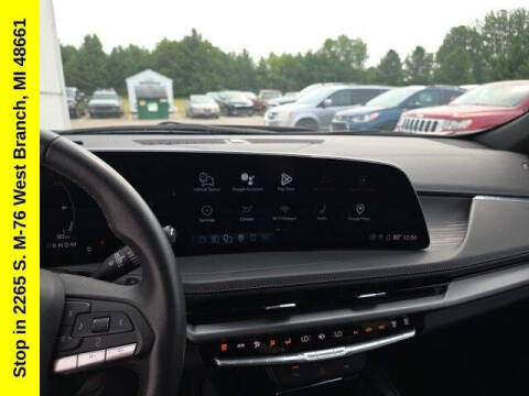 2024 Cadillac XT4 Premium Luxury