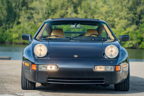 1987 Porsche 928 S4