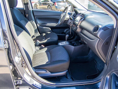 2024 Mitsubishi Mirage ES