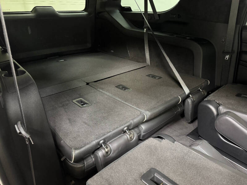 2023 Cadillac Escalade-V ESV