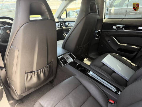 2014 Porsche Panamera