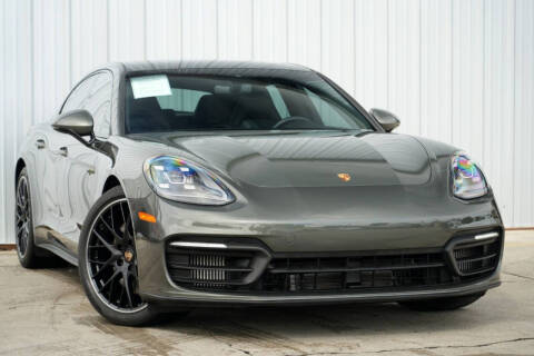 2022 Porsche Panamera