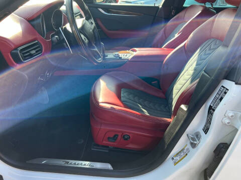 2017 Maserati Levante S