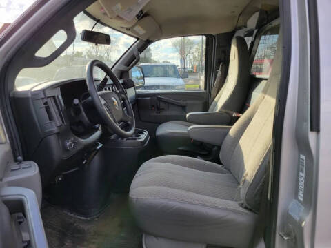 2020 Chevrolet Express LS 3500