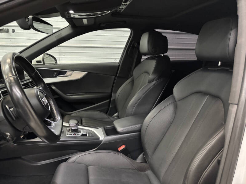 2017 Audi A4 2.0T quattro Premium Plus