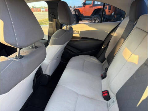 2020 Toyota Corolla LE