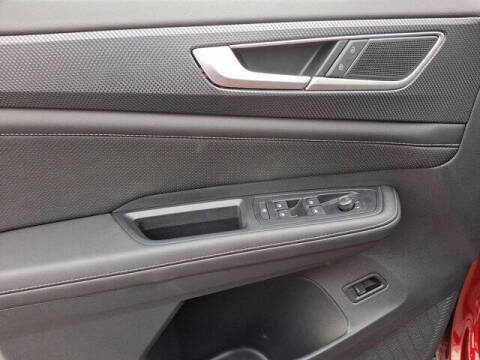 2025 Volkswagen Atlas Cross Sport SEL R-Line Black 4Motion