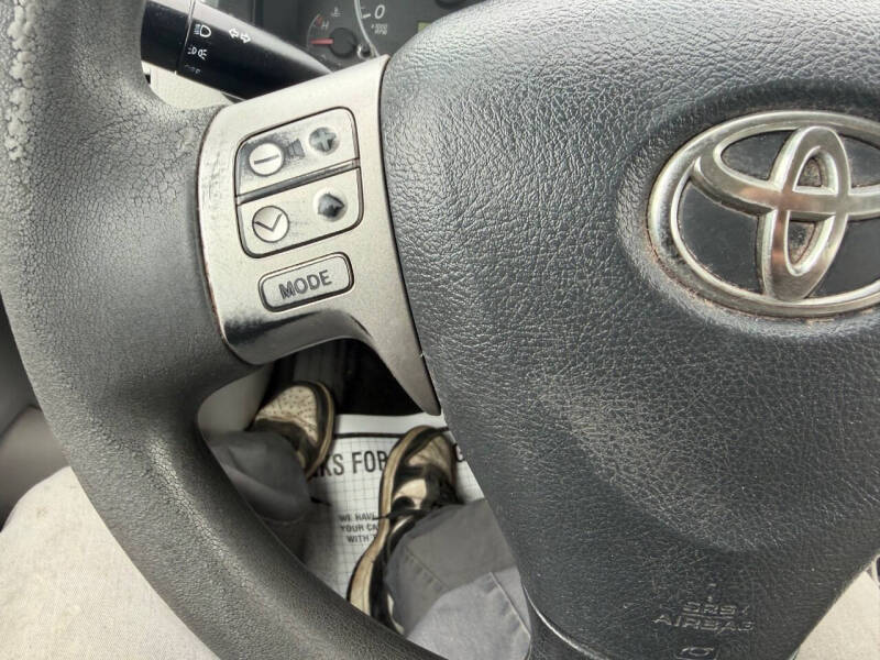 2013 Toyota Corolla LE