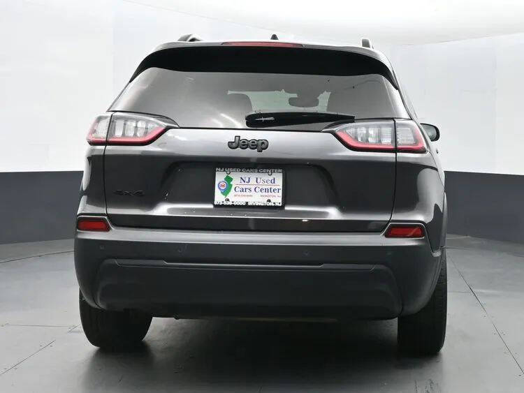 2023 Jeep Cherokee Altitude Lux