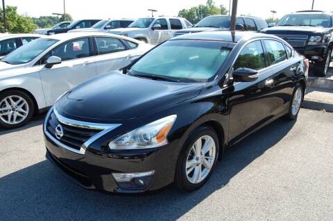 2013 Nissan Altima for sale at Modern Motors - Thomasville INC in Thomasville NC