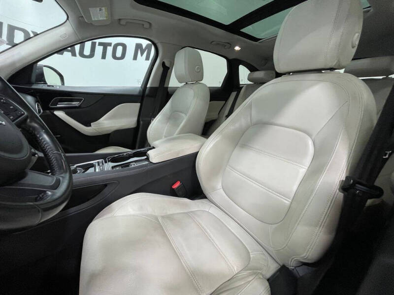 2017 Jaguar F-PACE 35t Prestige