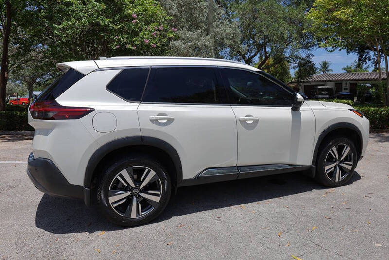 2021 Nissan Rogue SL