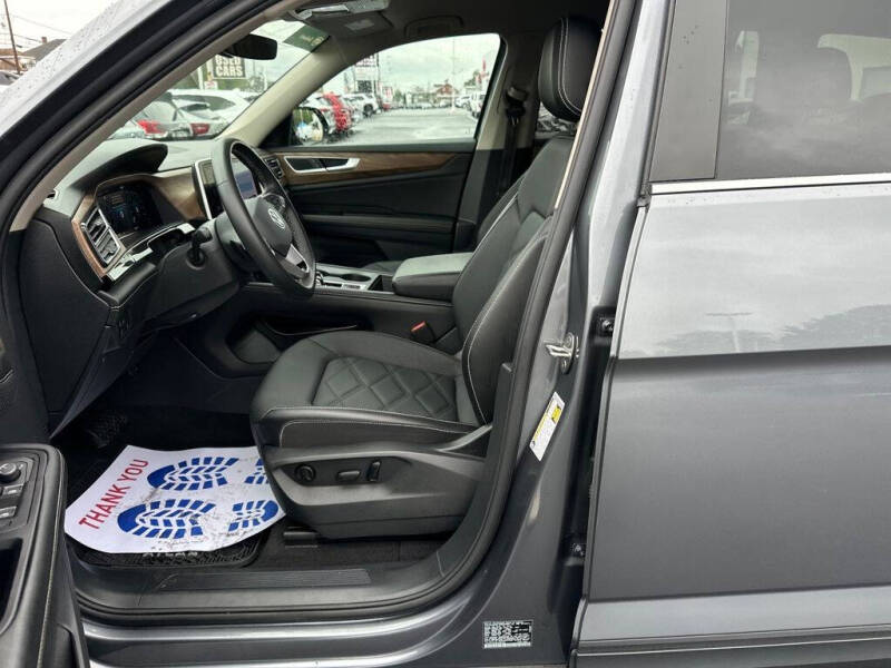 2024 Volkswagen Atlas SE 4Motion