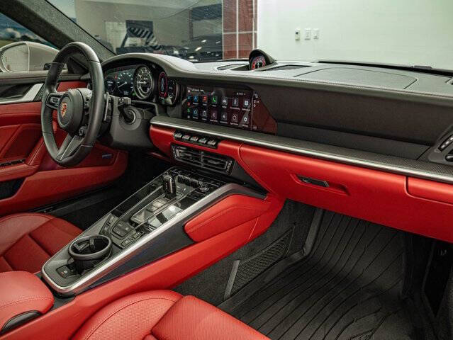 2023 Porsche 911 Turbo