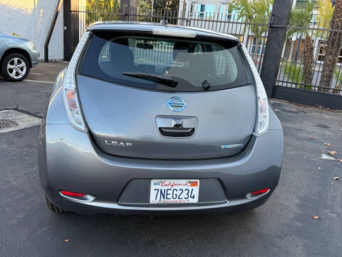 2015 Nissan LEAF S
