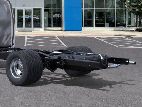 2025 Chevrolet Express 4500