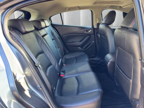 2015 Mazda MAZDA3 i Grand Touring