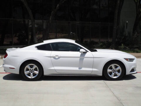 2015 Ford Mustang V6
