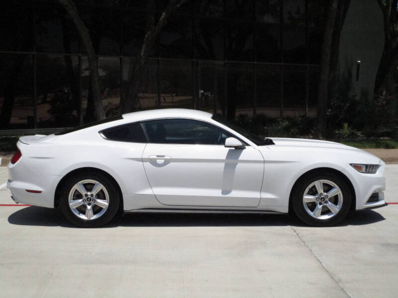 2015 Ford Mustang V6