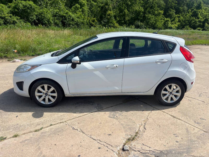 2013 Ford Fiesta SE