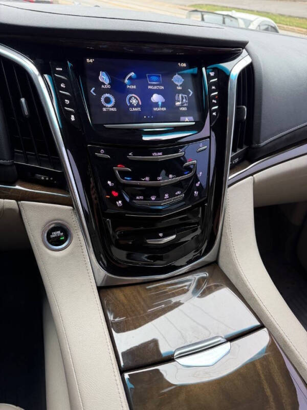 2018 Cadillac Escalade Premium Luxury