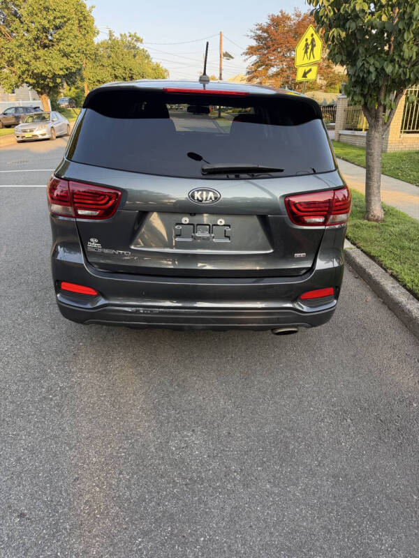 2020 Kia Sorento LX