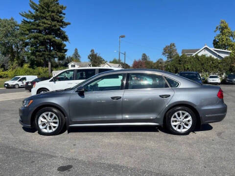 2016 Volkswagen Passat 1.8T R-Line