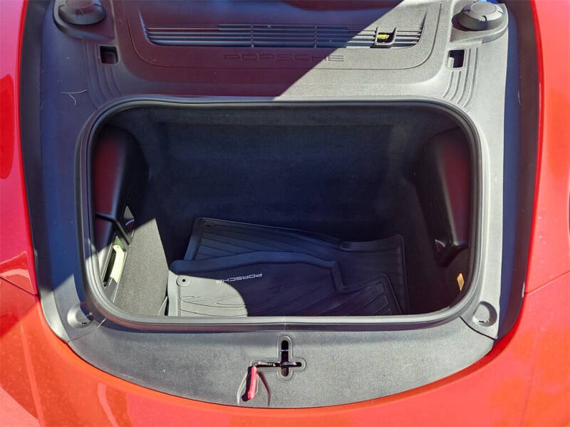 2017 Porsche 911 Carrera