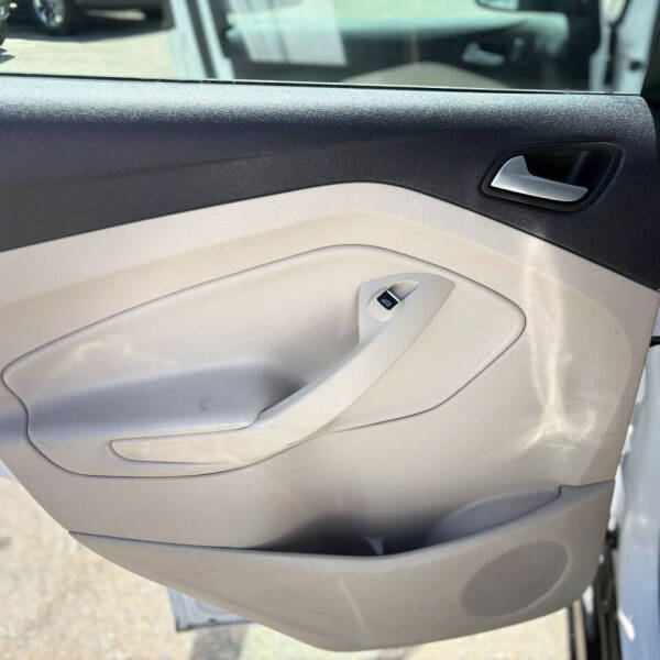 2014 Ford C-MAX Hybrid SE