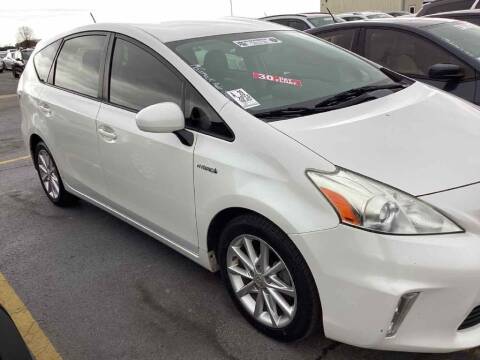 2013 Toyota Prius v for sale at Space & Rocket Auto Sales in Meridianville AL