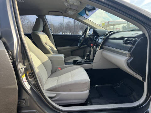2013 Toyota Camry LE