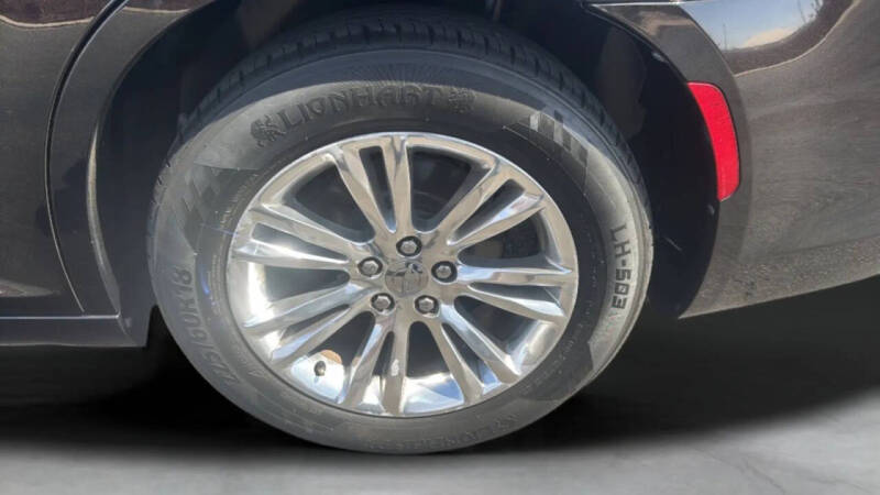 2016 Chrysler 300 C
