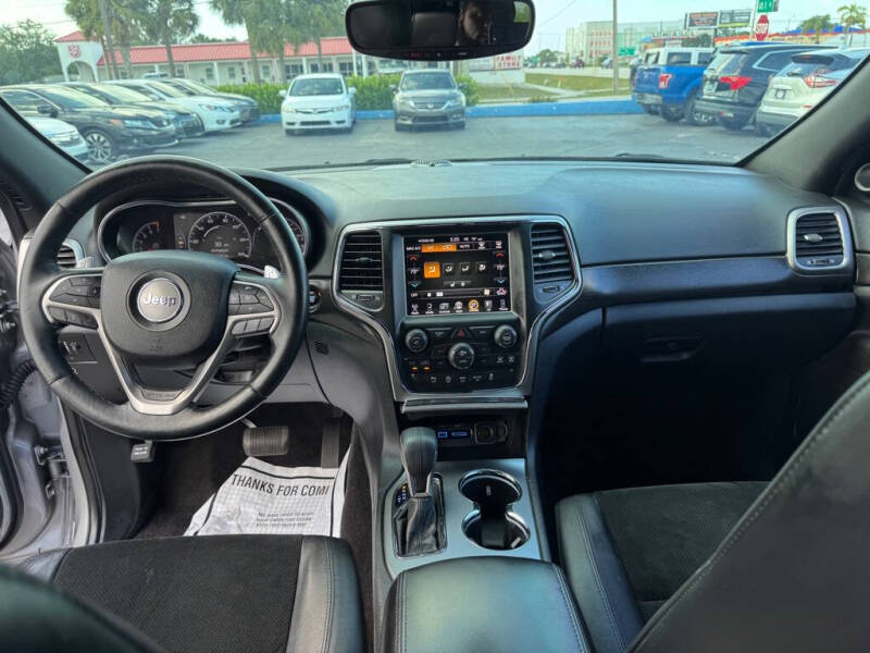 2017 Jeep Grand Cherokee Altitude