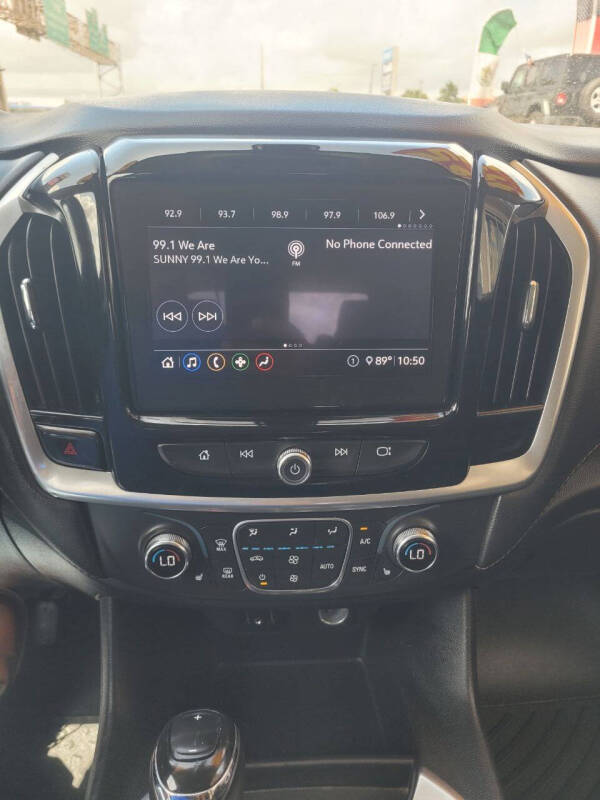 2020 Chevrolet Traverse LT Cloth