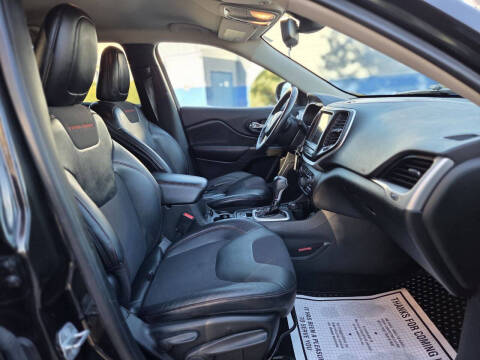 2014 Jeep Cherokee Trailhawk