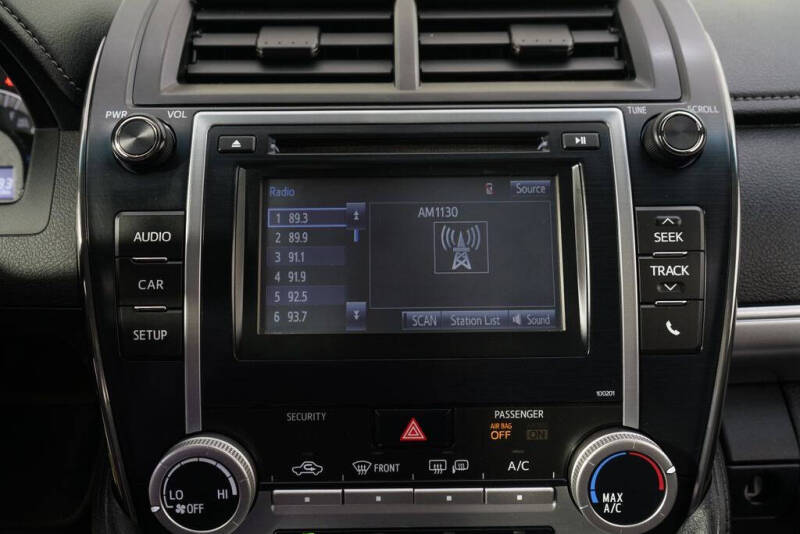 2014 Toyota Camry SE