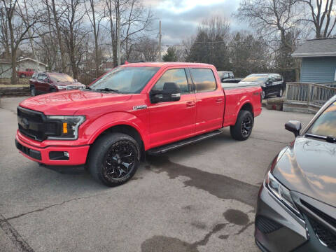 2018 Ford F-150 for sale at Dave's Car Corner in Hartford City IN