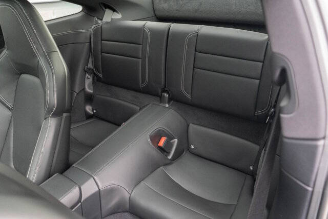 2022 Porsche 911 Carrera 4 GTS