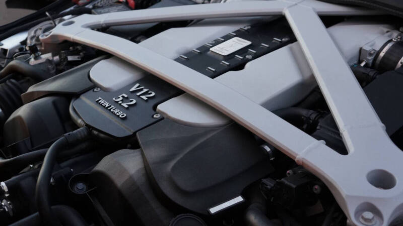 2017 Aston Martin DB11