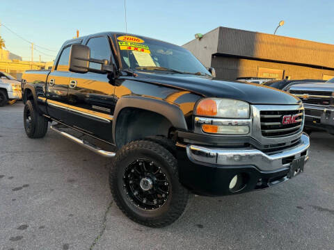 2006 GMC Sierra 2500HD