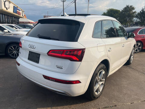 2018 Audi Q5 2.0T quattro Premium