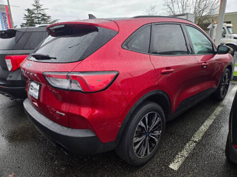 2022 Ford Escape SE